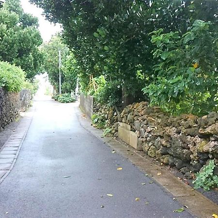 石垣島 一棟貸切りのお宿 ちゅら赤瓦 Ishigaki  Ngoại thất bức ảnh