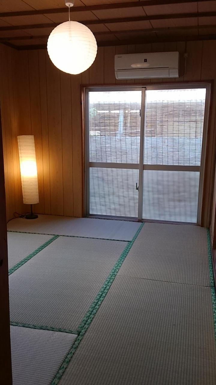 石垣島 一棟貸切りのお宿 ちゅら赤瓦 Ishigaki  Phòng bức ảnh