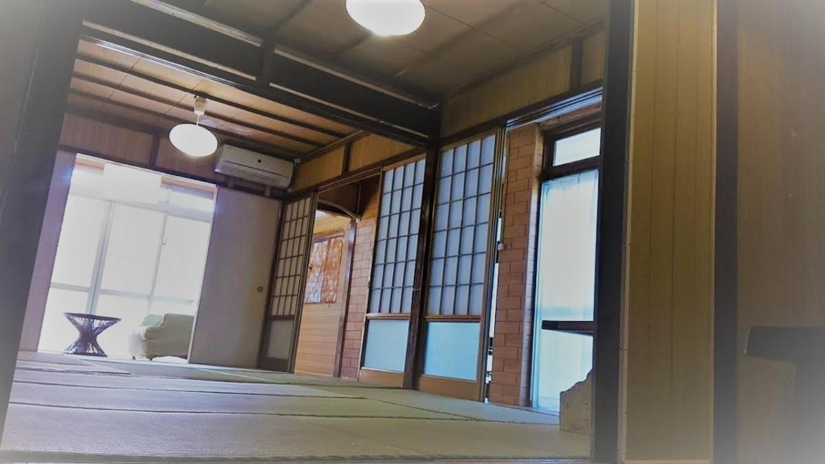 石垣島 一棟貸切りのお宿 ちゅら赤瓦 Ishigaki  Ngoại thất bức ảnh